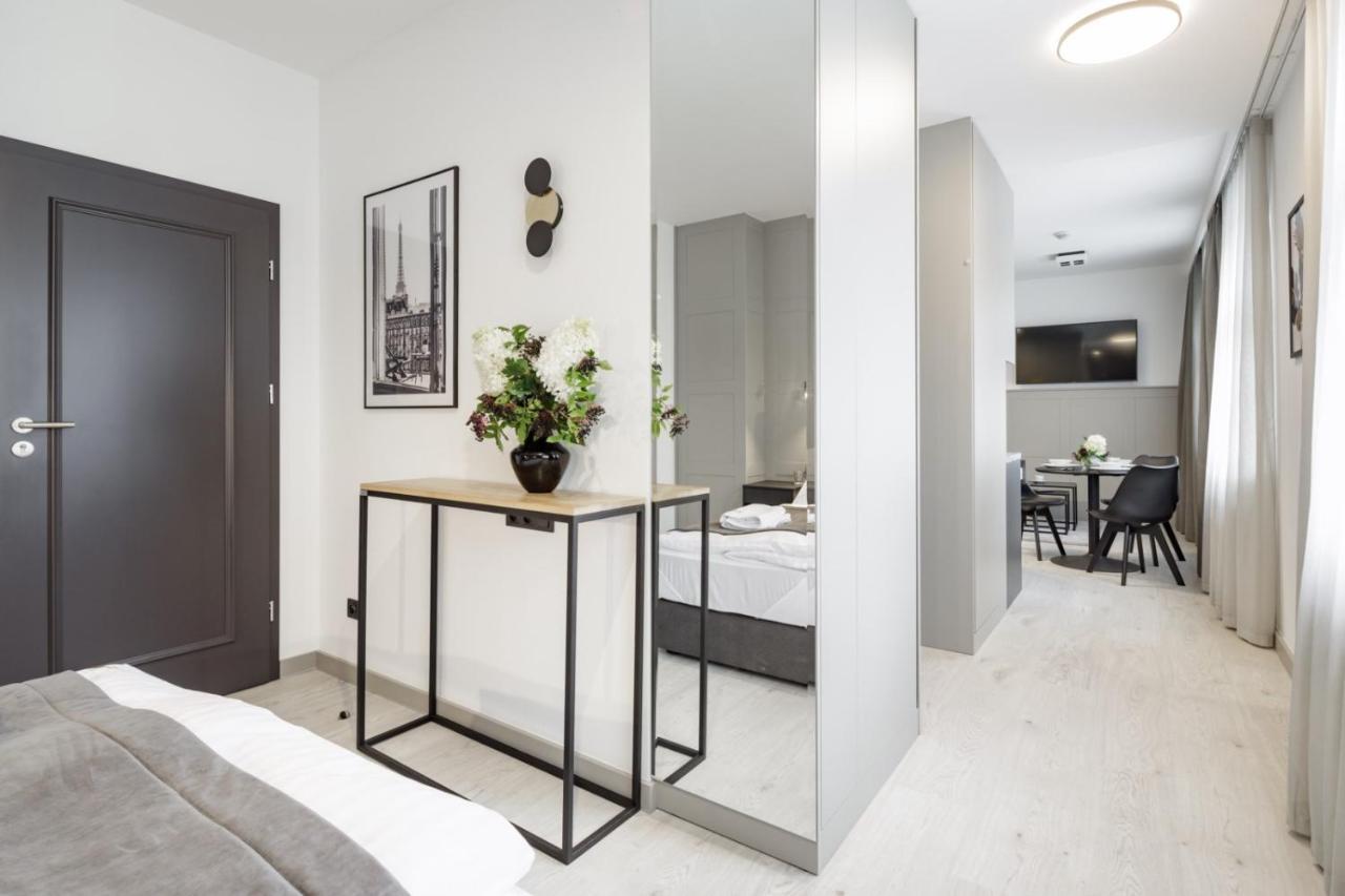 Apartamenty L11, Limanowskiego Poznan Exterior foto